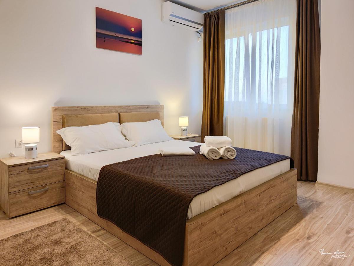 Ayan Moonlight Apartment *